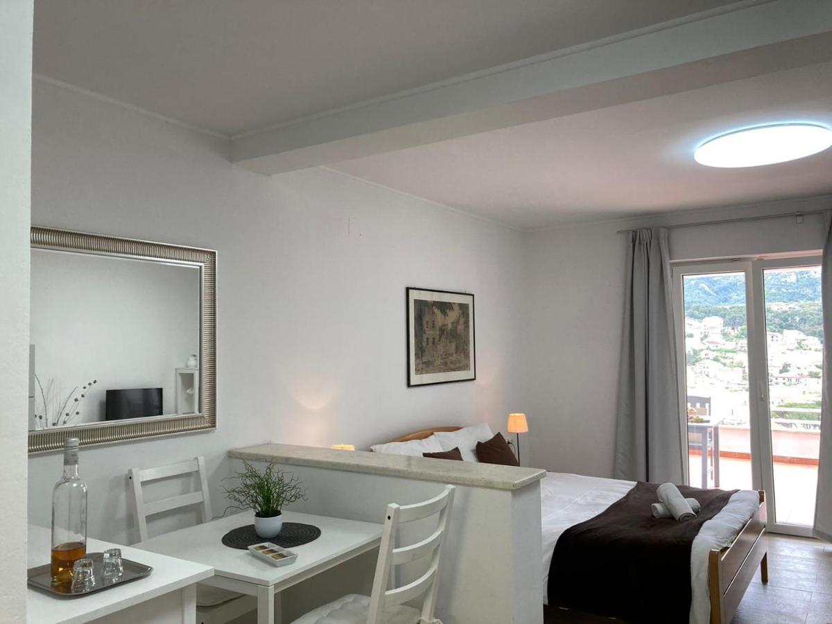 Apartments Casa di Giorgio Jelsa  Esterno foto